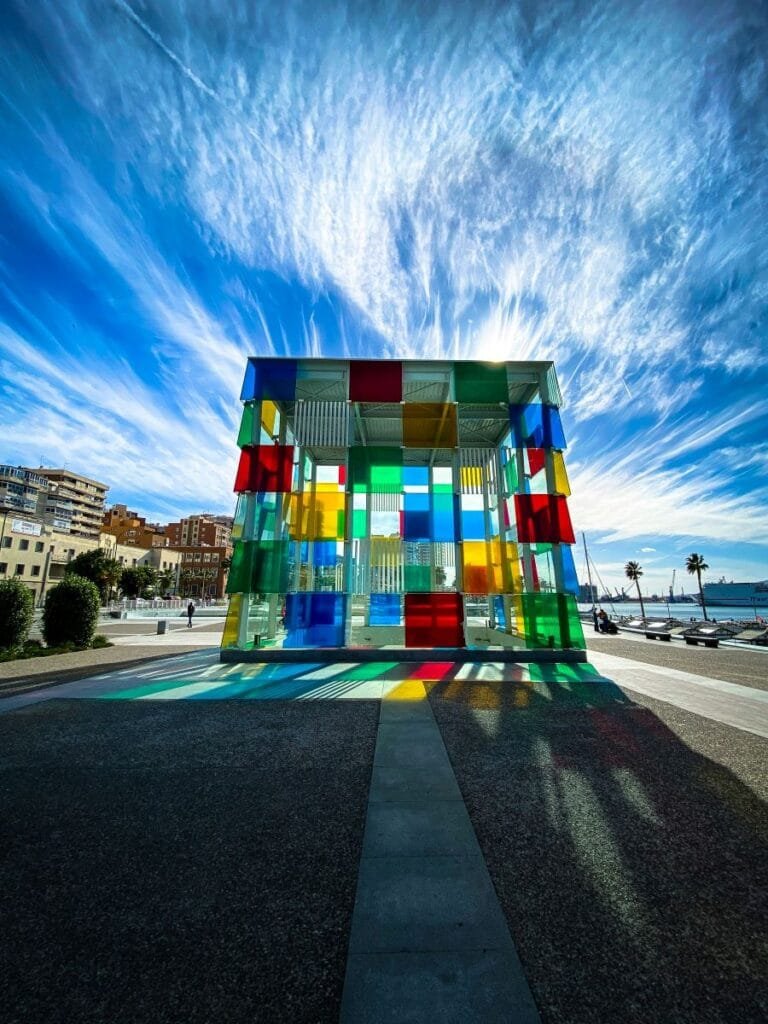Malaga lankytinos vietos - Pompidou centras Malagoje